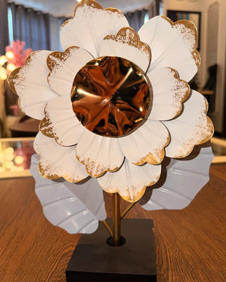 White and Gold Metallic Floral Table Decor