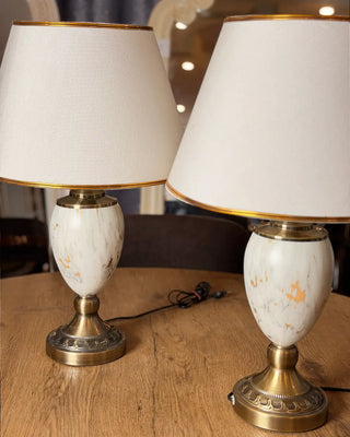 Classic Bedside Table Lamps Set
